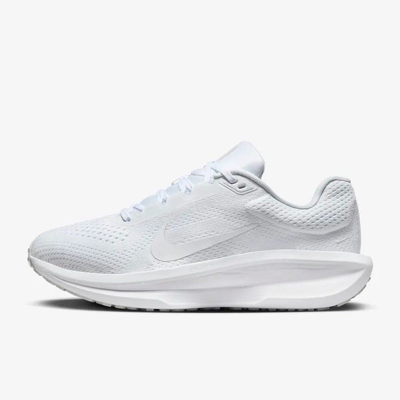 NIKE/耐克女子夏季新款白色 Winflo 11 休闲公路跑步鞋FJ9510100