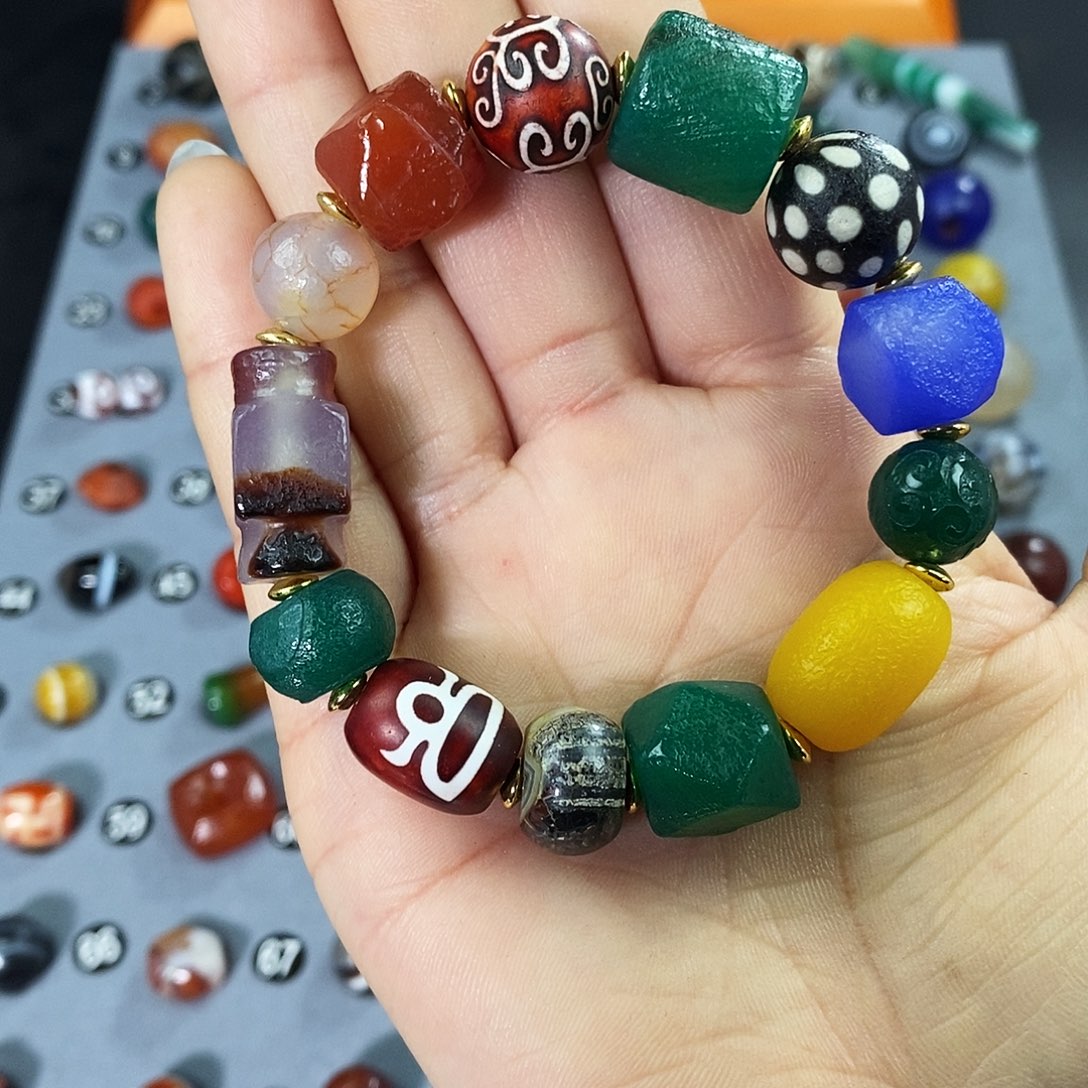 玛瑙/玉髓未镶嵌珠宝半成品