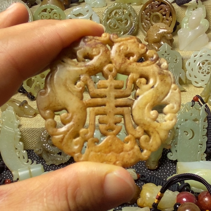 和田玉挂件未镶嵌