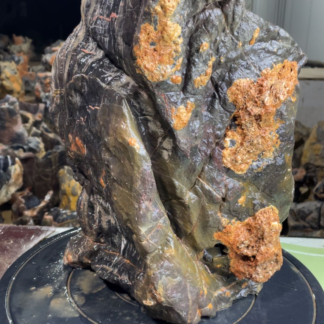 红陶一**秋灵璧石花盆是什么