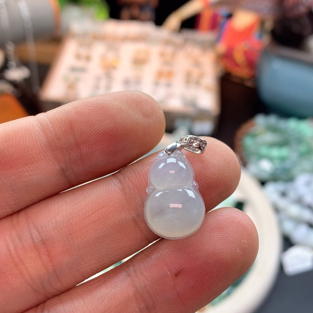 颈饰银S925镶嵌翡翠