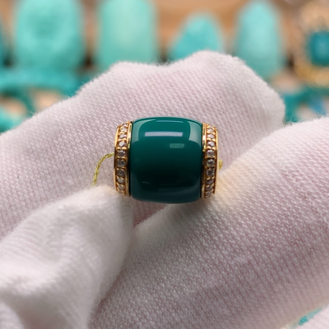 绿松石珠宝奇石18K金镶嵌