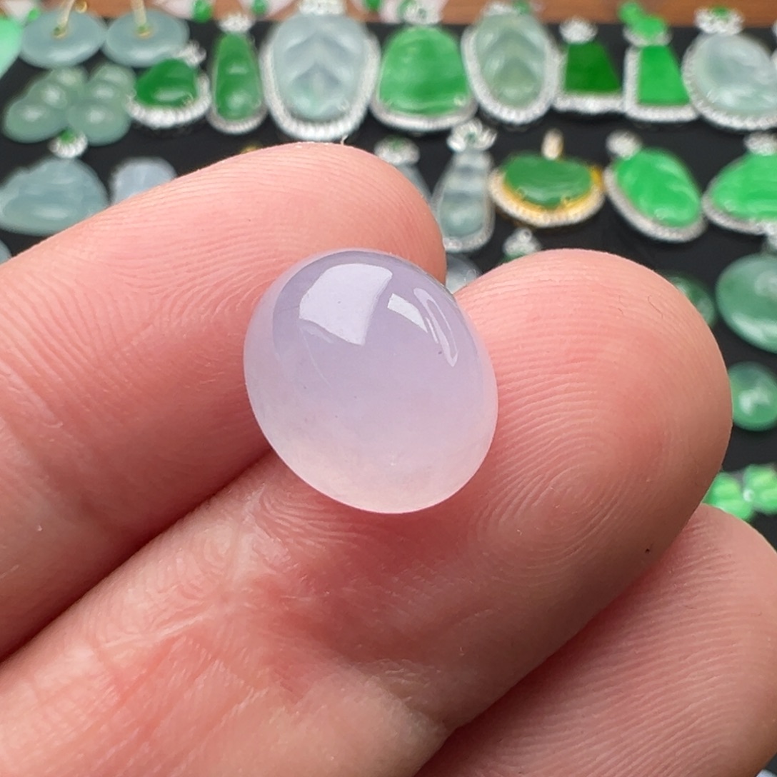 翡翠颈饰未镶嵌蛋面12.2