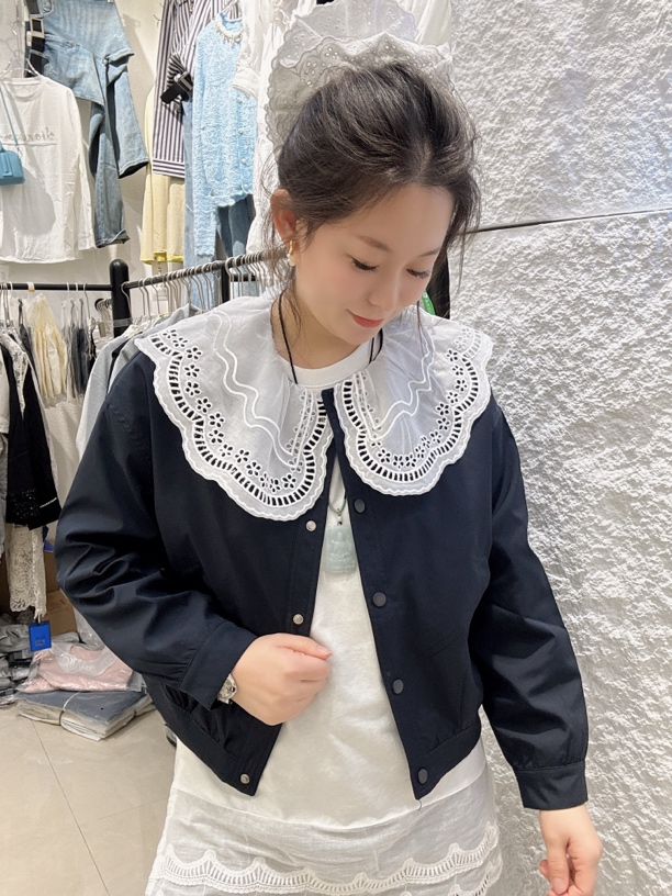 【微微】春季蕾丝娃娃领韩版透气女短外套