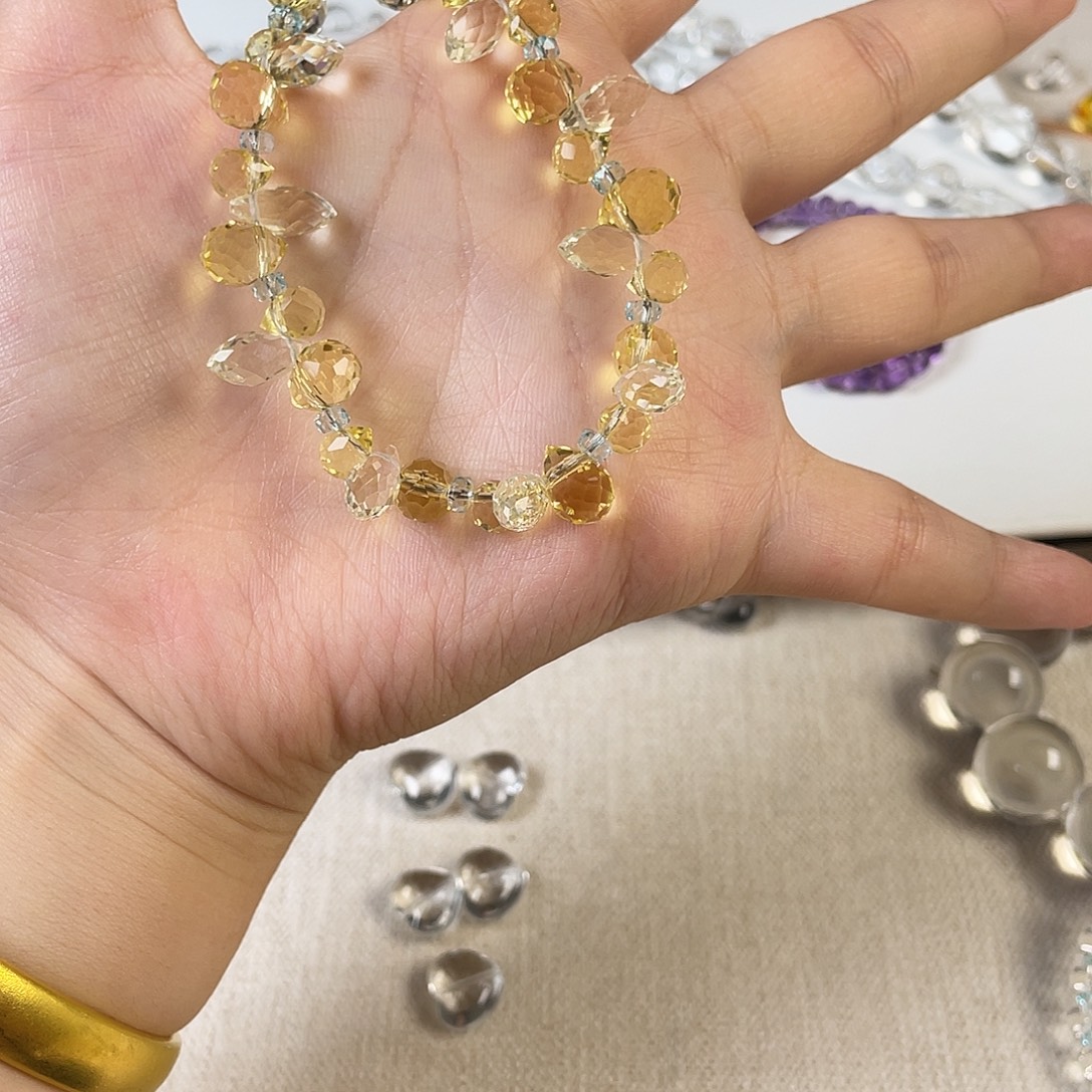 无非金属手串黄水水滴