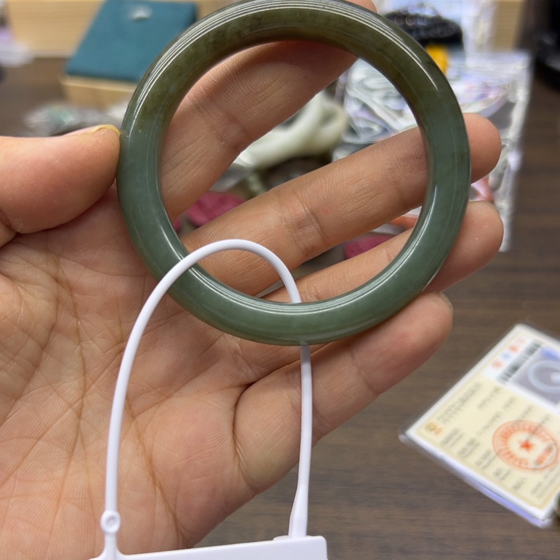 和田玉未镶嵌手镯53.8圈围626