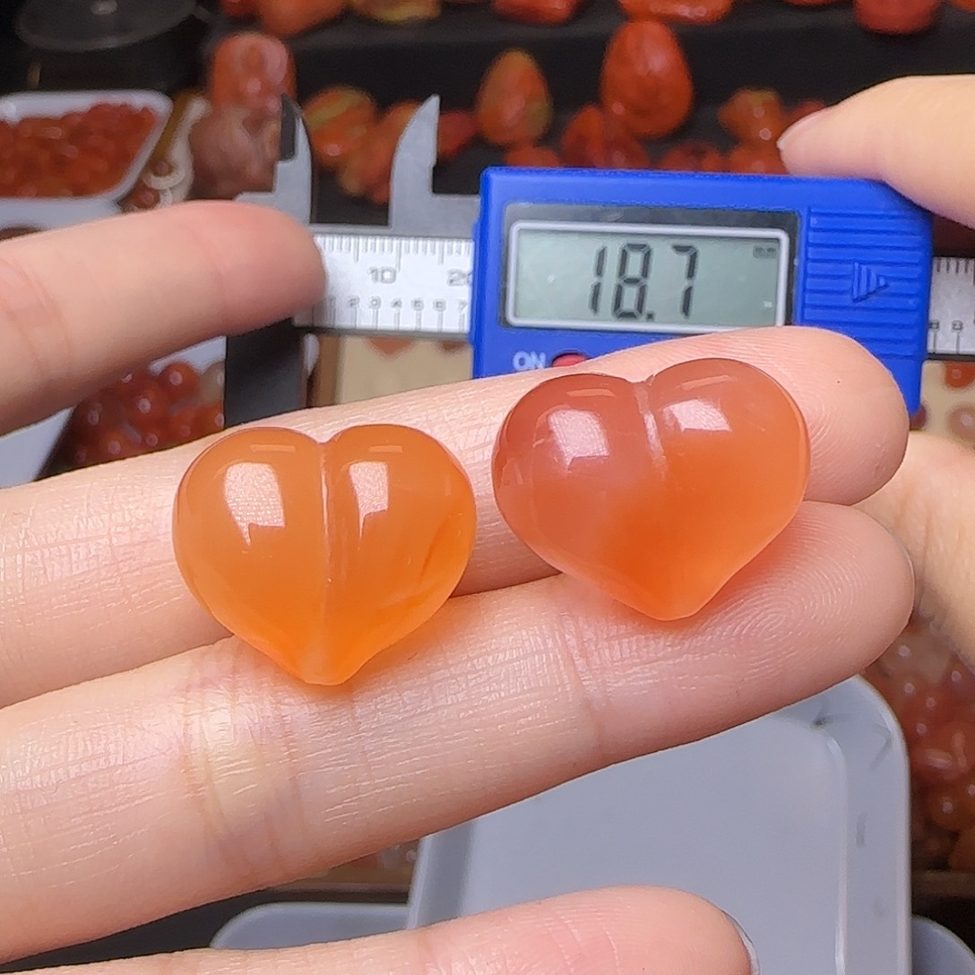 南红玛瑙未镶嵌颈饰