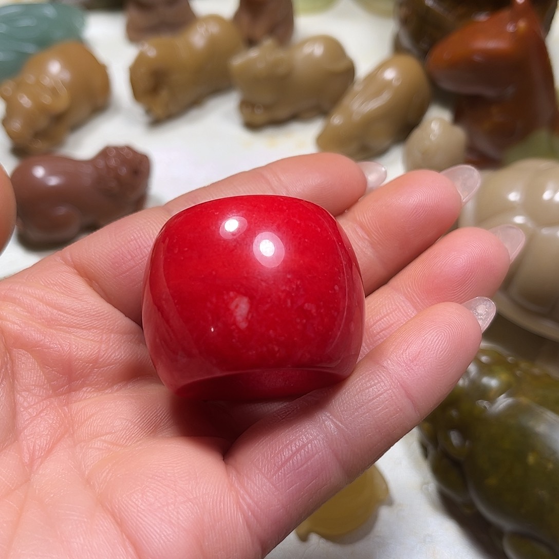 白玉菩提吊坠白玉菩提吊坠