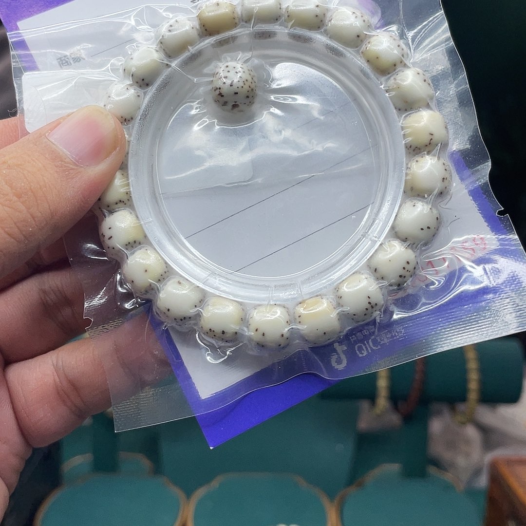 曹***生手串星月菩提星月