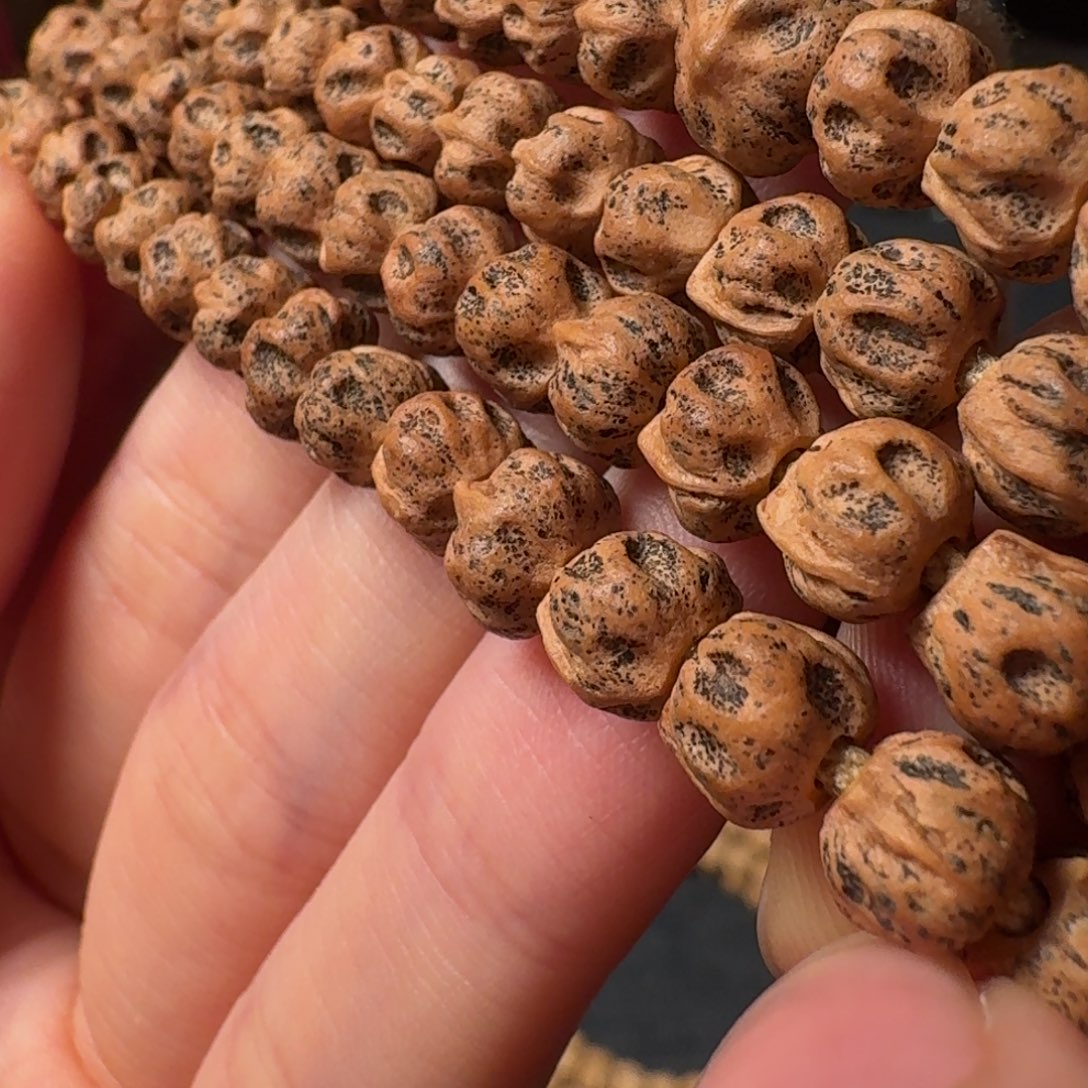 用***3柏香籽/百香籽吊坠