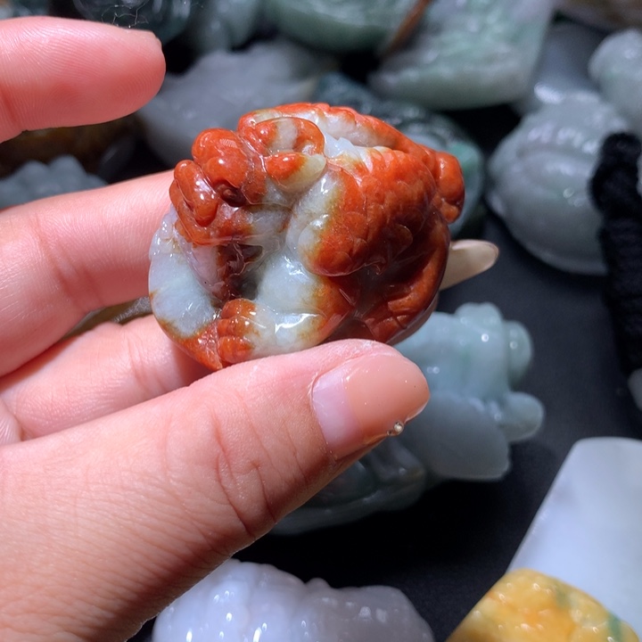 云***烟翡翠未镶嵌颈饰保真天然A货翡翠