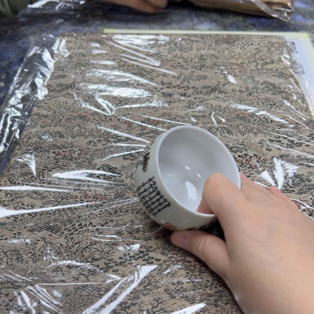 【闪购商品】@**美陶瓷马克杯带盖勺