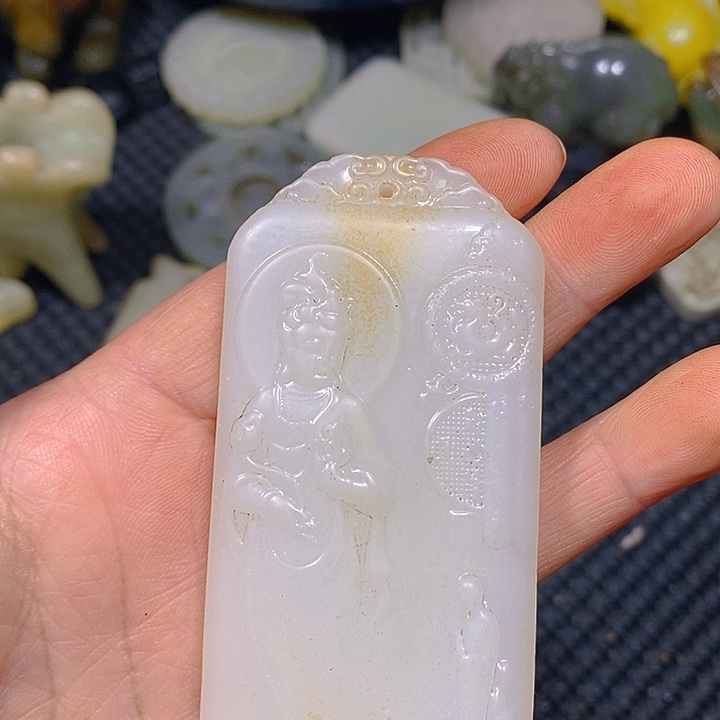 未镶嵌手链和田玉（糖玉）