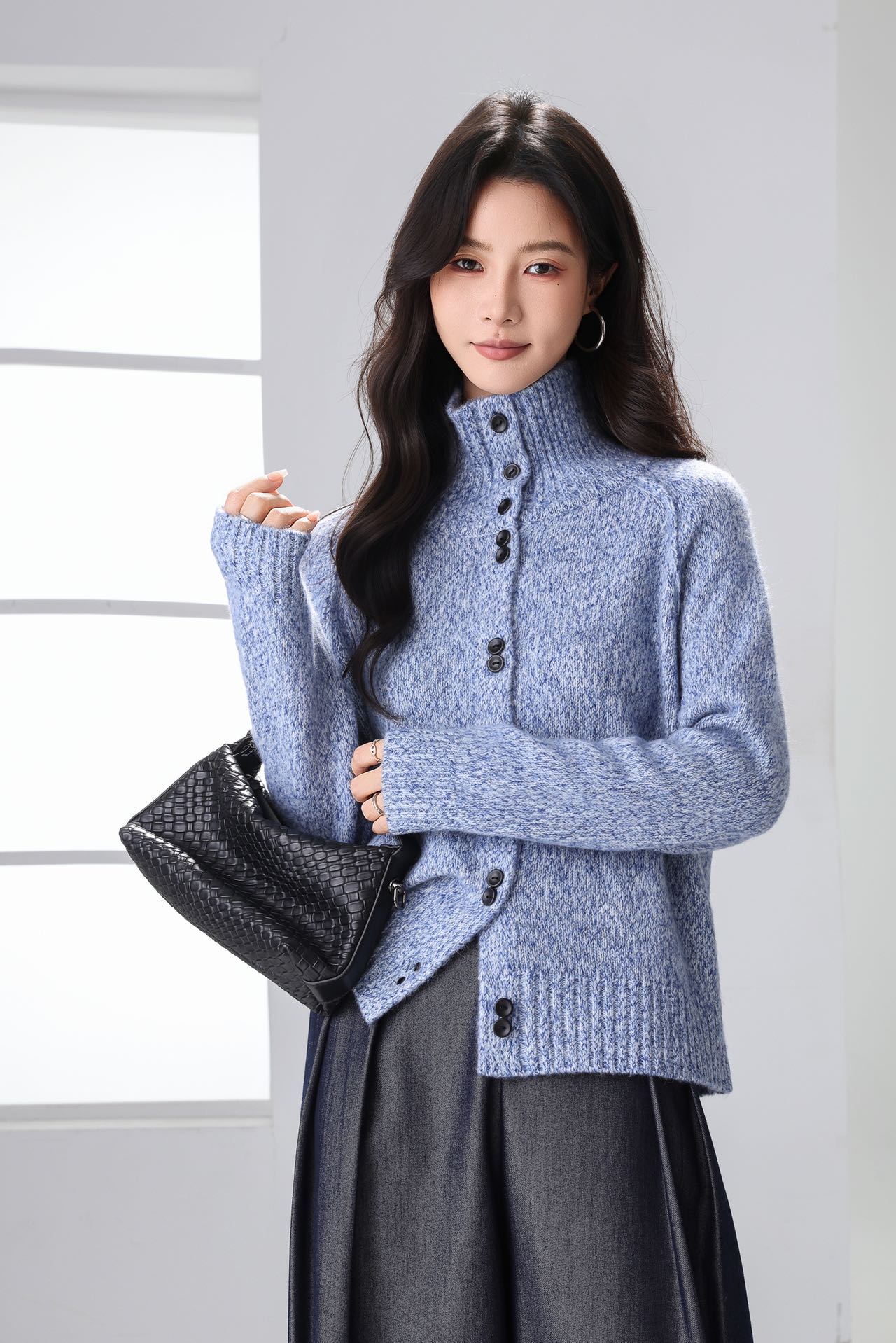 【康赛妮25支婴驼绒】6031羊驼毛山羊绒女士冬季加厚羊绒立领开衫