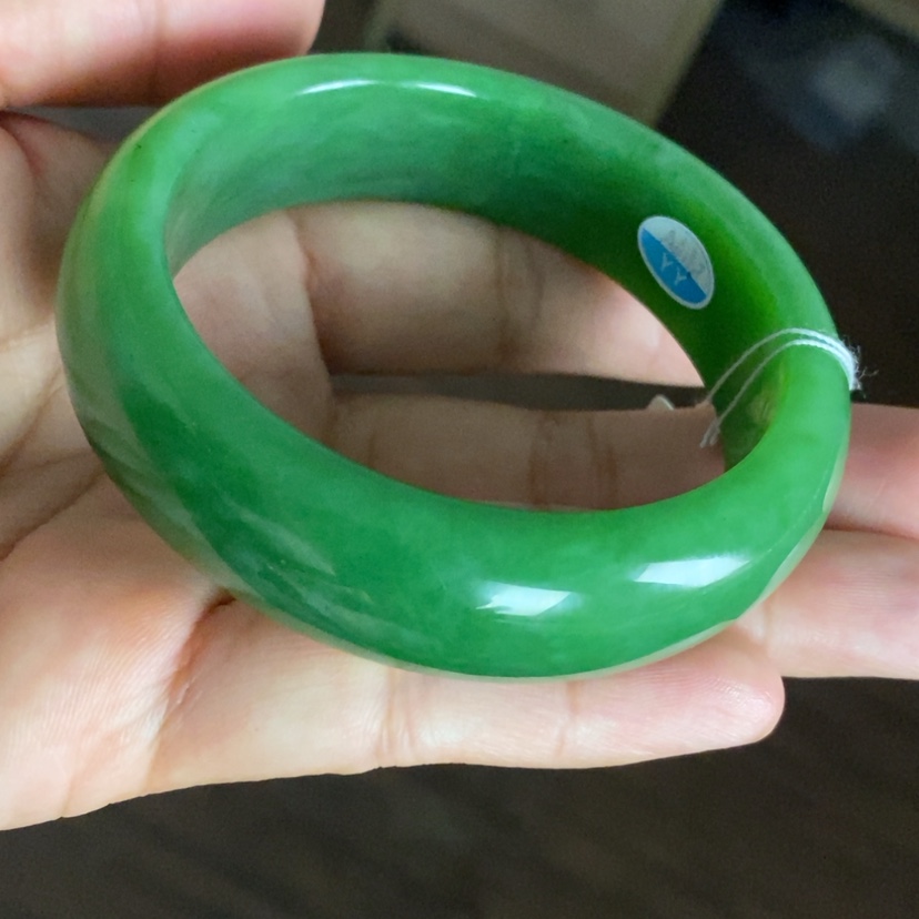 【闪购商品】未镶嵌手镯和田玉（碧玉）