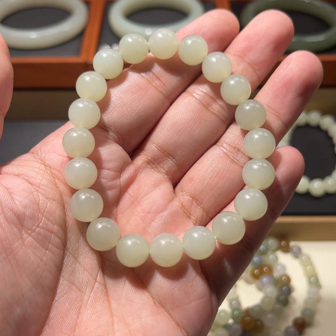 和田玉未镶嵌手链