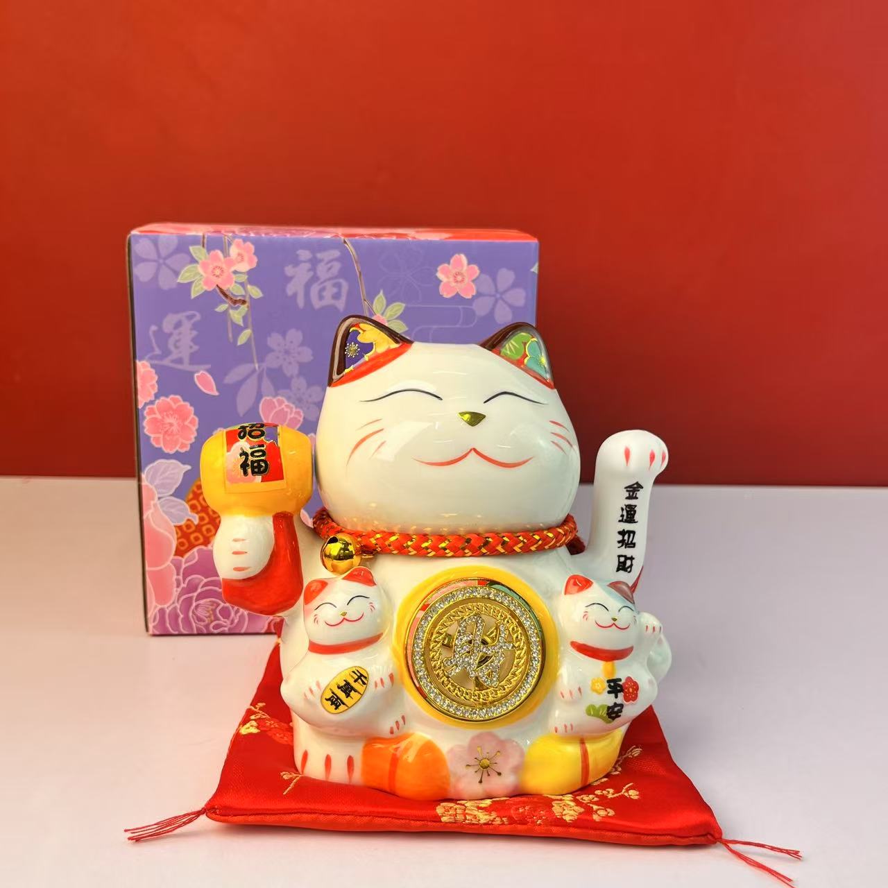 M185 -精品招财猫