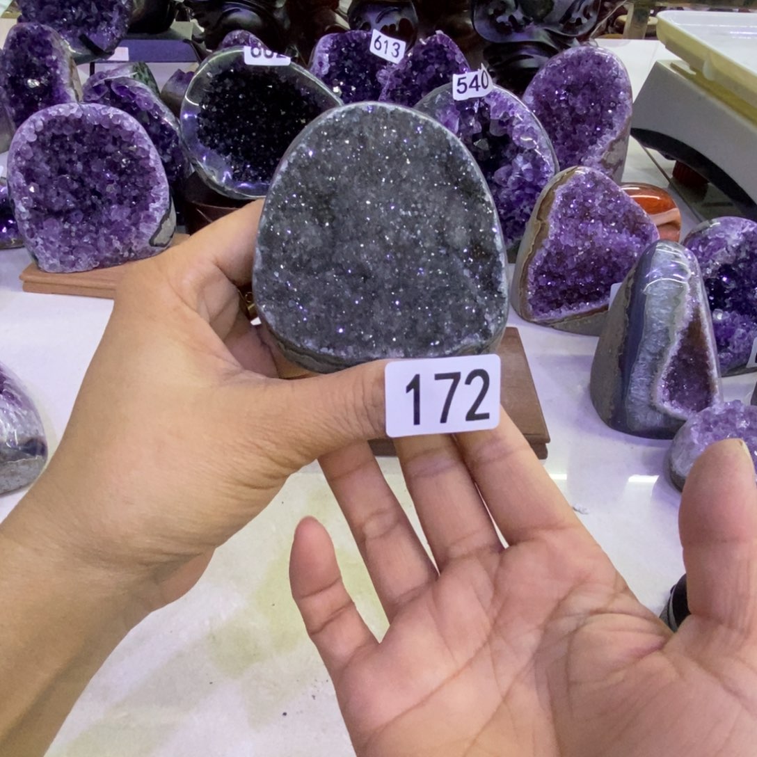 未镶嵌紫晶大型摆件（非配饰）