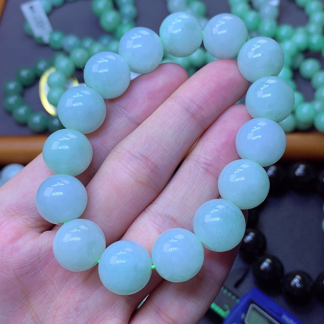 翡翠未镶嵌毛衣链