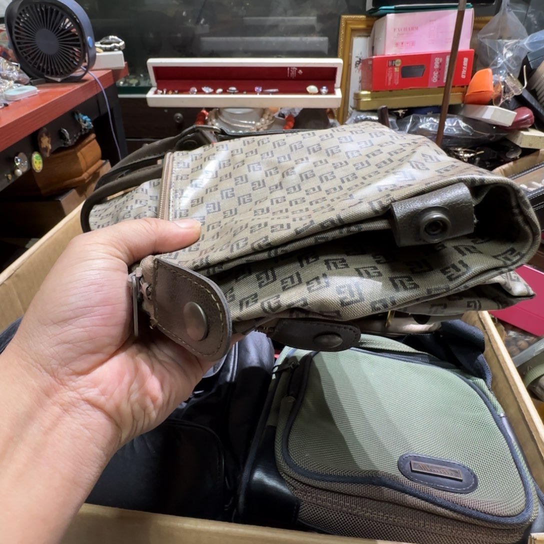 阿***计醋酸（人造纤维）铁合金