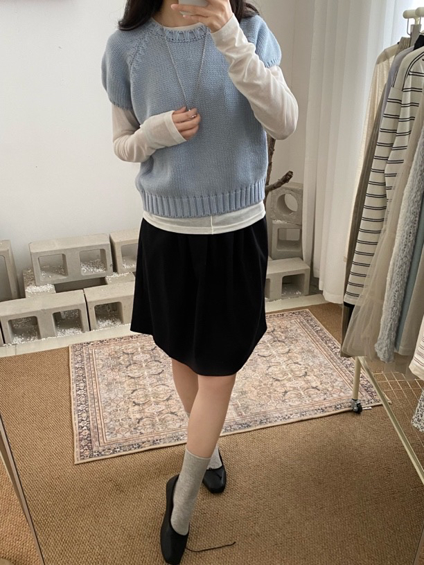 黑色休闲羊毛半裙