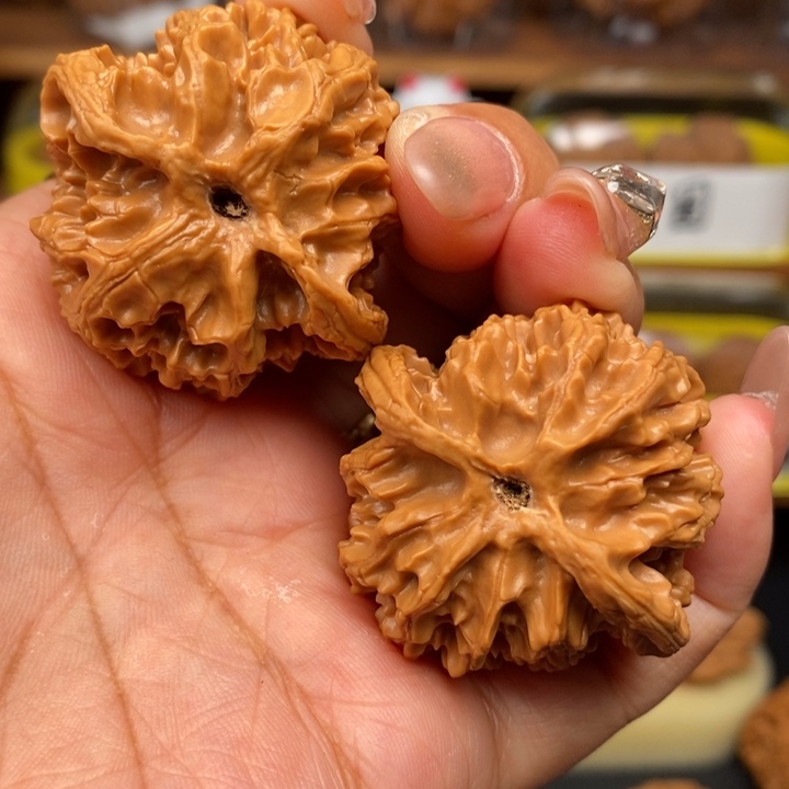 文玩核桃吊坠江****P41苹果园