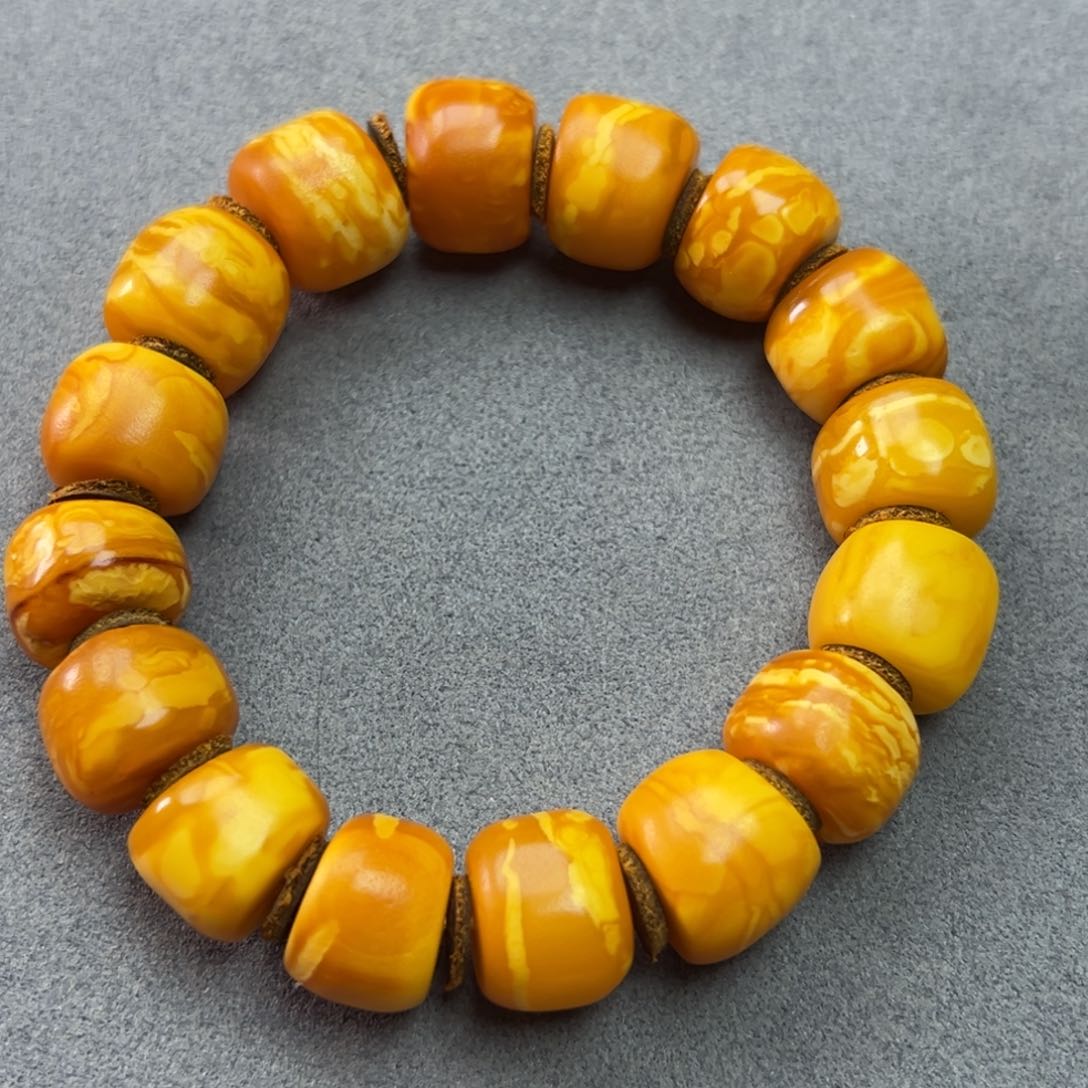 未镶嵌吊坠(不含链)蜜蜡