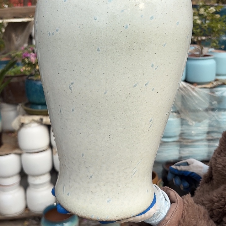 高度31厘米口径18厘米