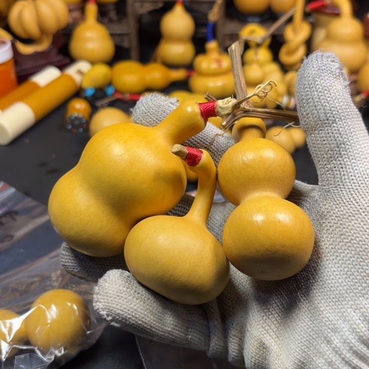 渣***.古古怪怪古古怪怪葫芦