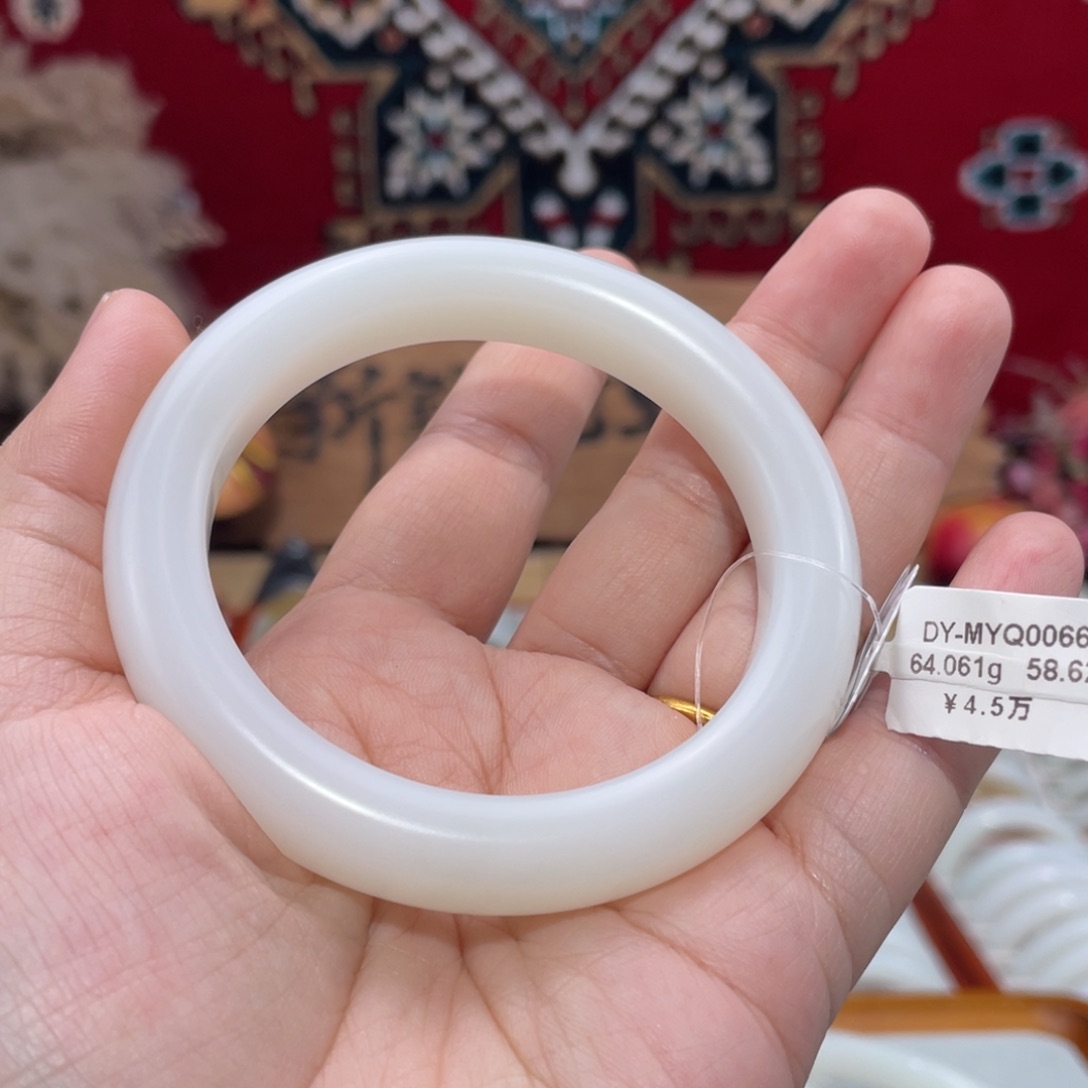 未镶嵌手镯和田玉柔光羊脂白玉泥鳅背58.6#天然和田玉手镯