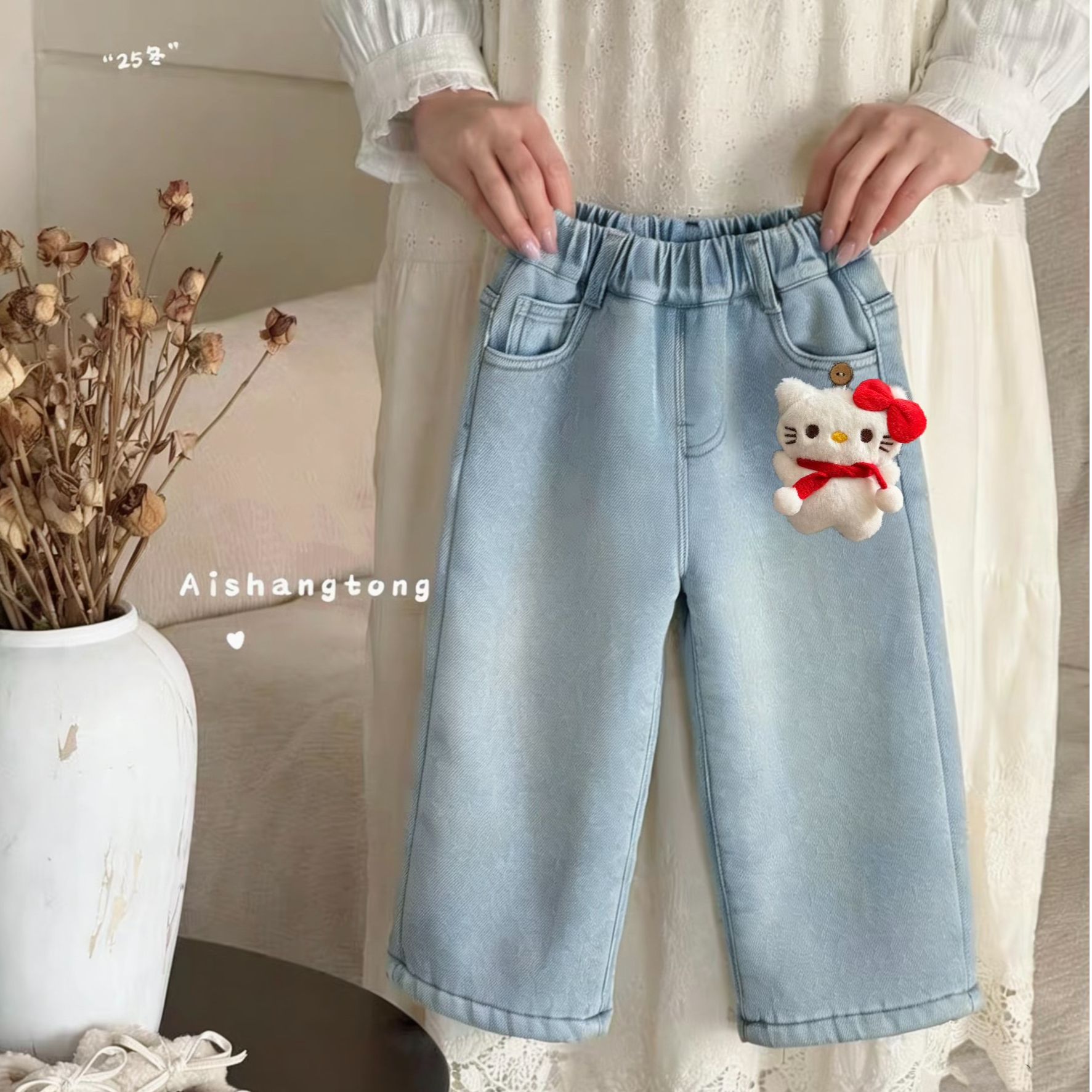 女童韩版加绒百搭卡通直筒牛仔裤A6