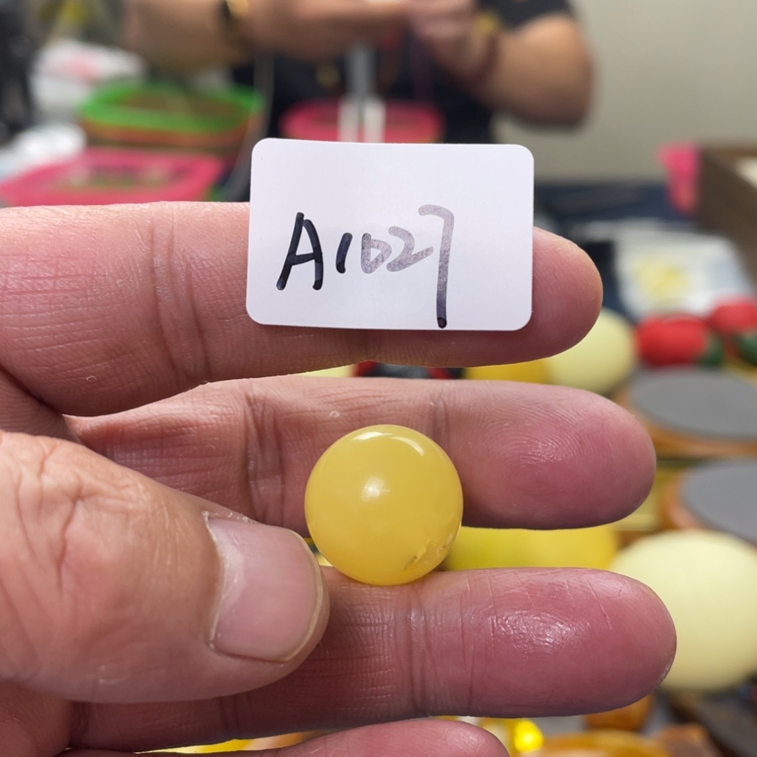 手链琥珀未镶嵌多样性发，发其中一件