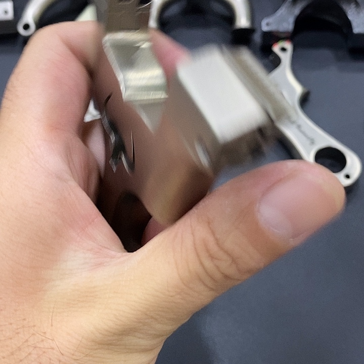 焖***~2000号瑕疵牛头带扳手