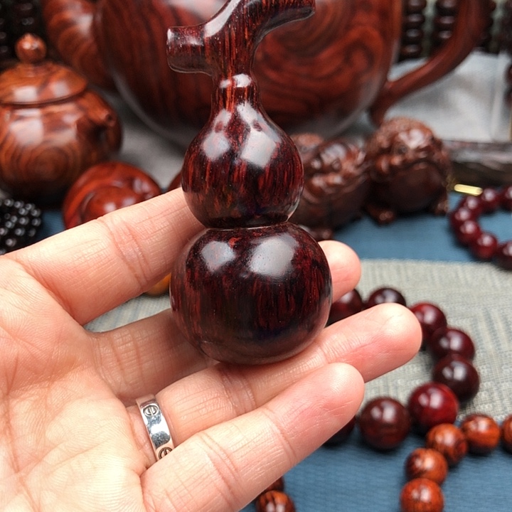 熊***.手串/手链黄花梨/降香黄檀