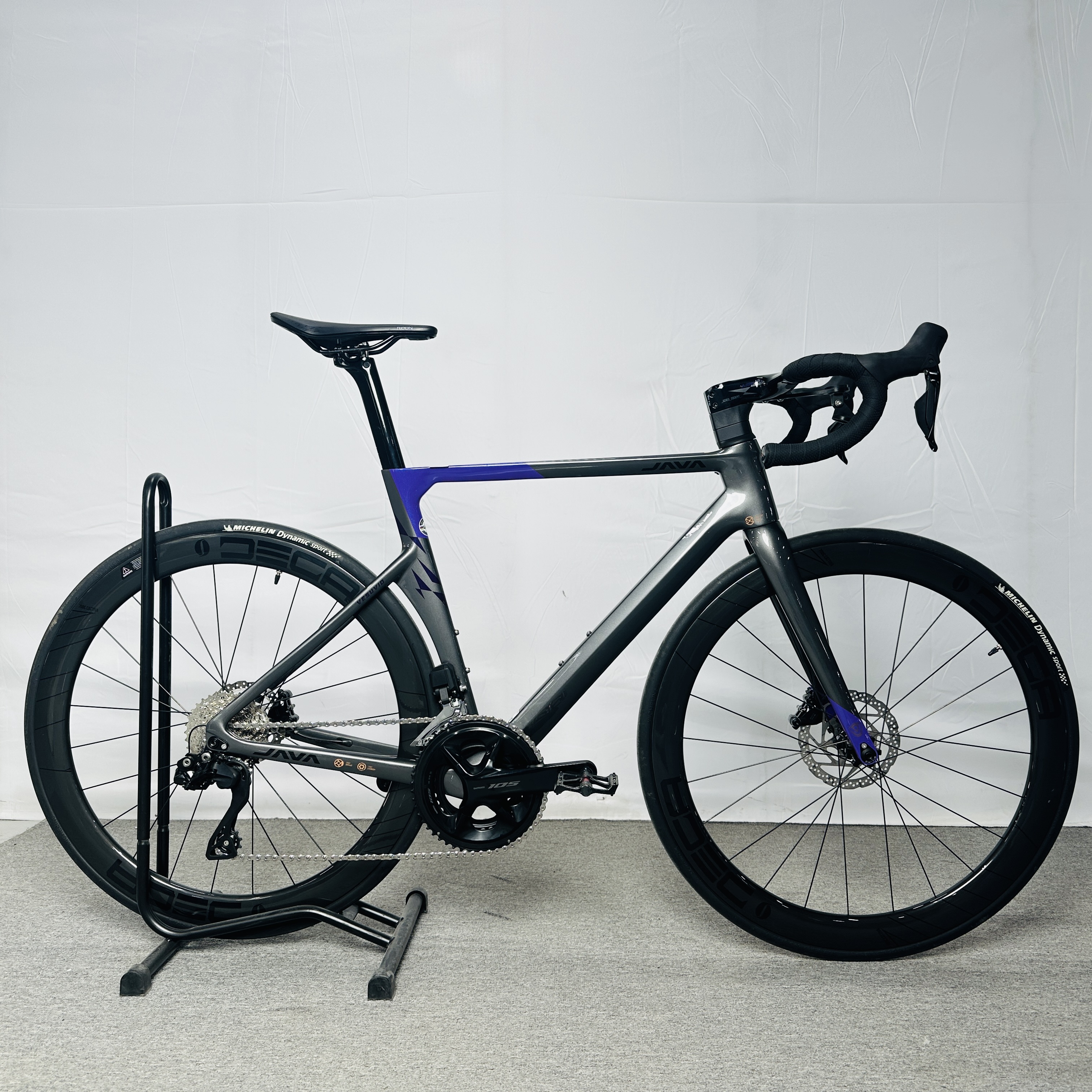 佳.沃 维苏威7170电变碳轮 亮光紫 M码170-180 24速 202511190012