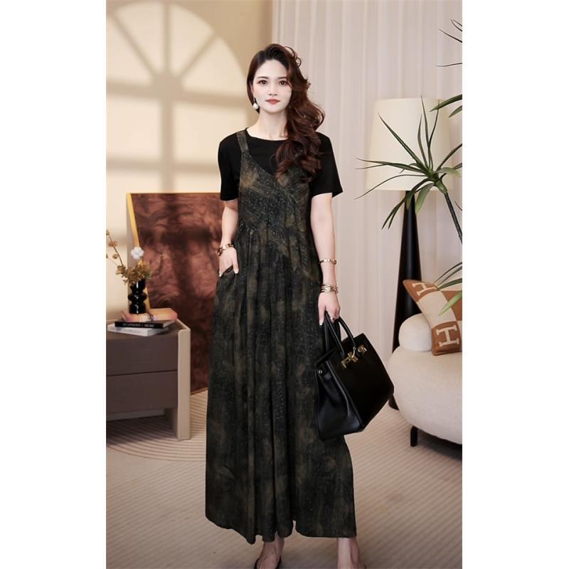 高端品质[流星四射]新款减龄青春时尚休闲背带裤大码气质套装1135