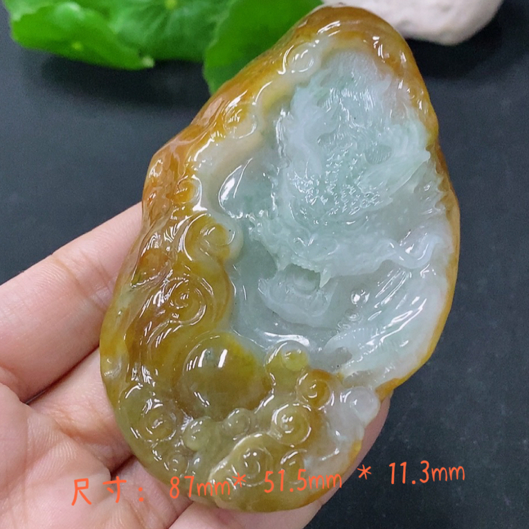 缅甸翡翠A货老坑冰种黄翡精雕龙凤呈祥
