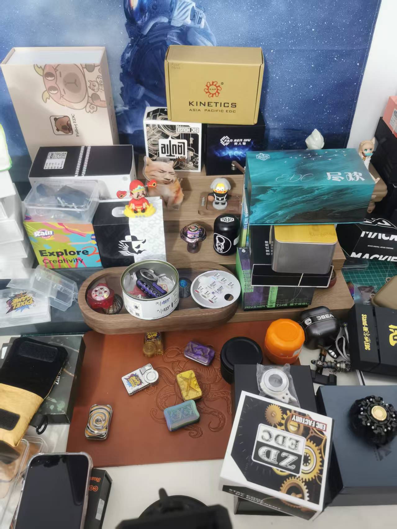 EDC成人解压玩具推牌陀螺1号