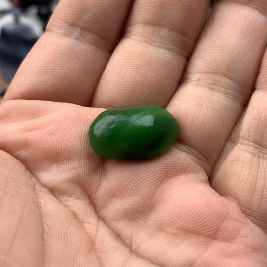 和田玉颈饰未镶嵌命***家