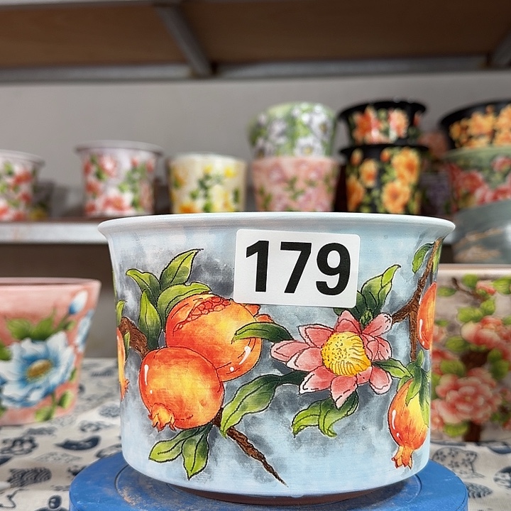 景德镇手绘多肉花盆