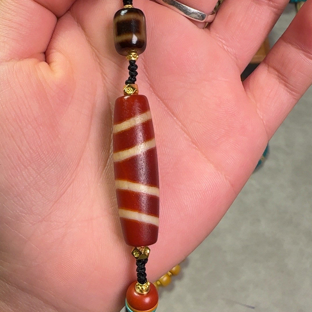 大叶紫檀（黑酸枝木类）