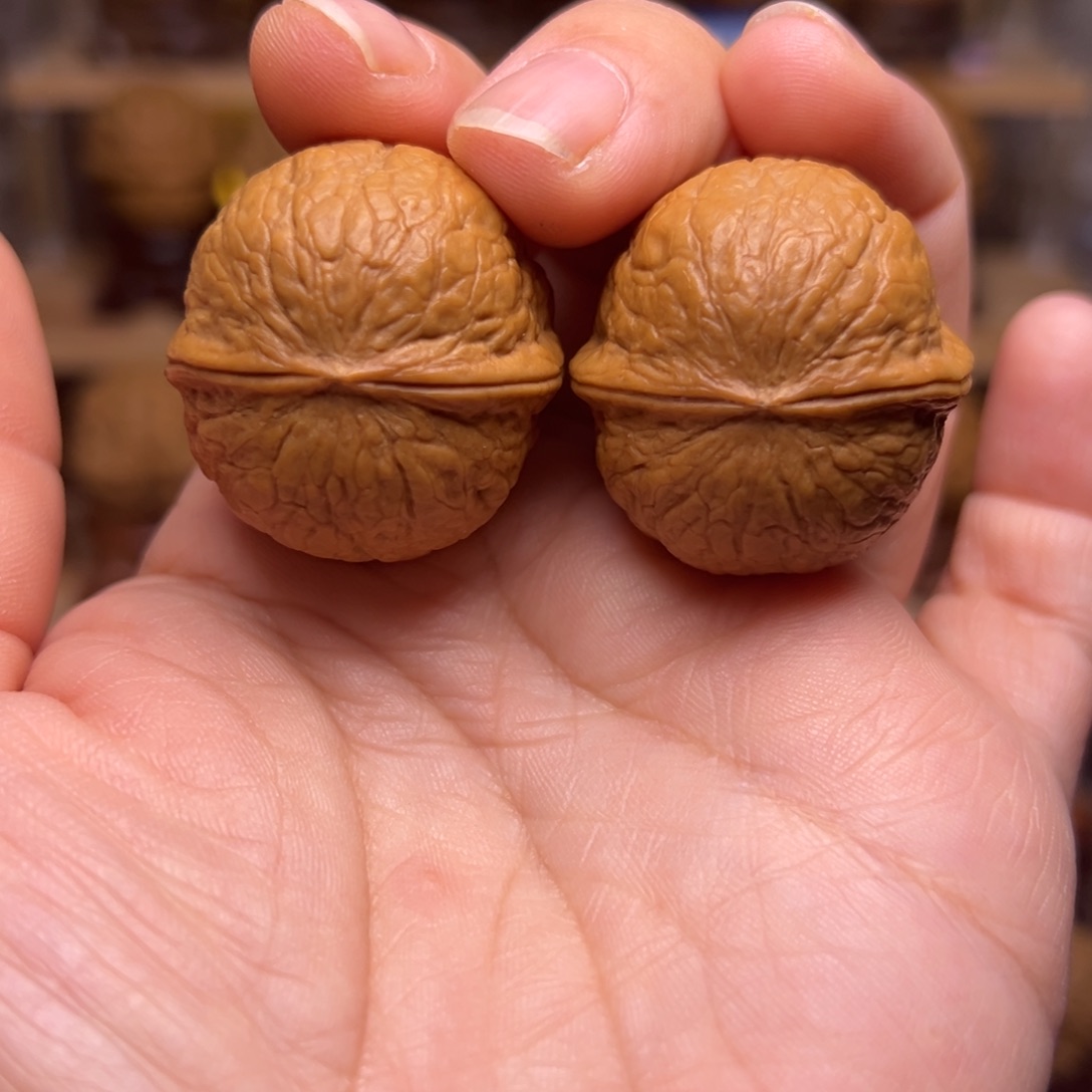 把件文玩核桃21w云巅皮皮球33尺