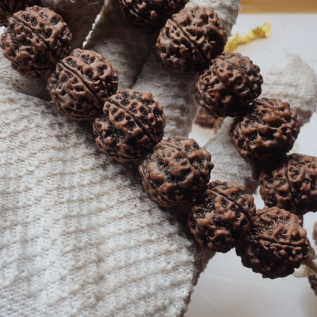 吊坠金刚菩提22.5尺寸蜂窝