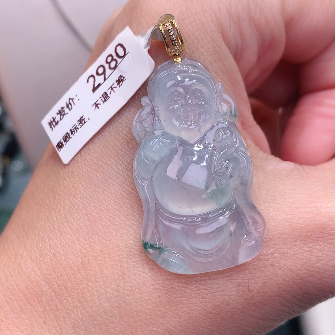 颈饰18K金镶嵌翡翠冰胶飘花财爷