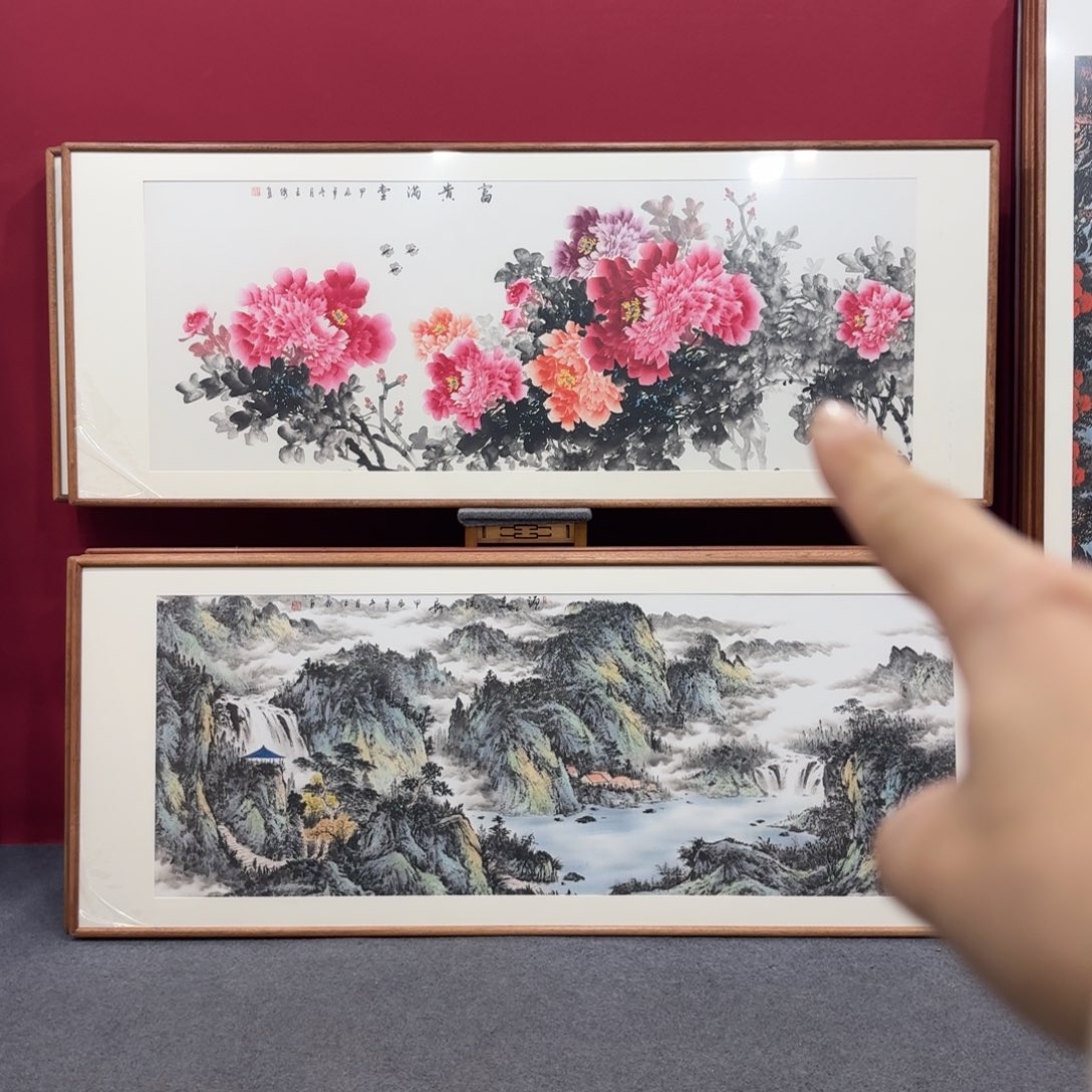 国画手绘作品带框