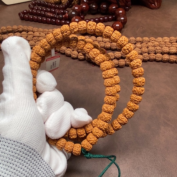 拉***萨金刚菩提吊坠二代龙