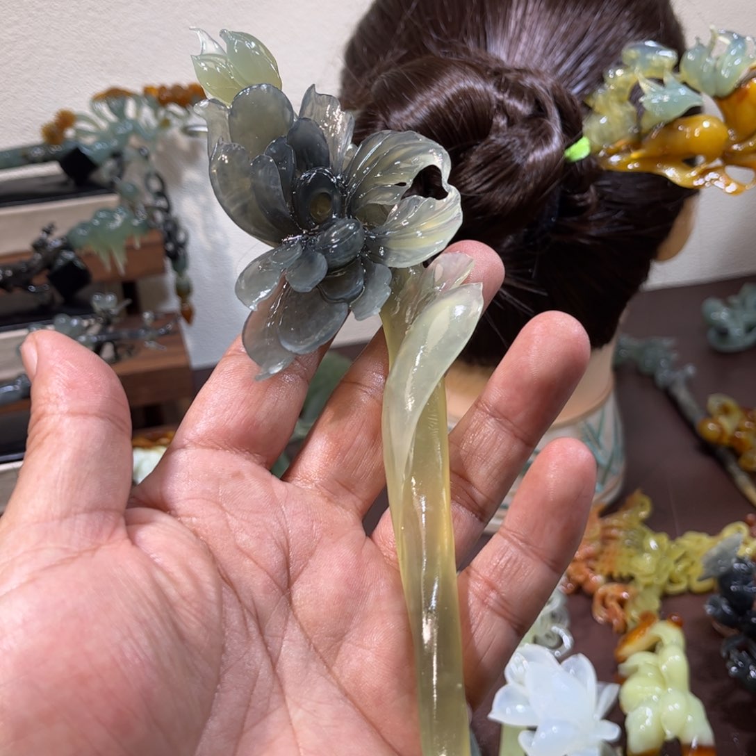 蛇纹石玉发簪合金?*舞