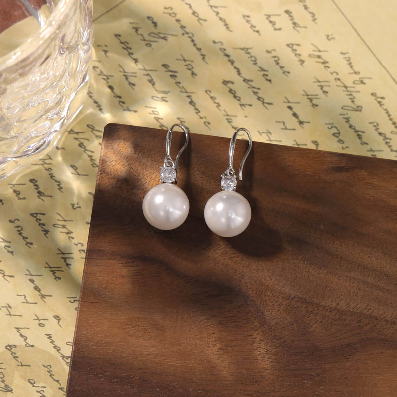 铜合金仿珍珠耳饰 8057珠珠耳钉个性时尚气质轻奢耳饰