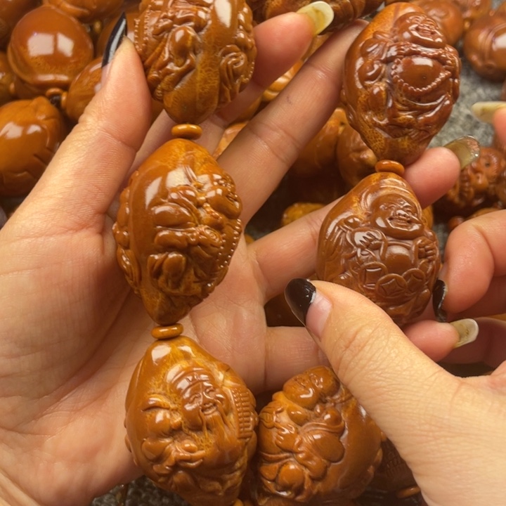 橄榄核吊坠有*橄榄核