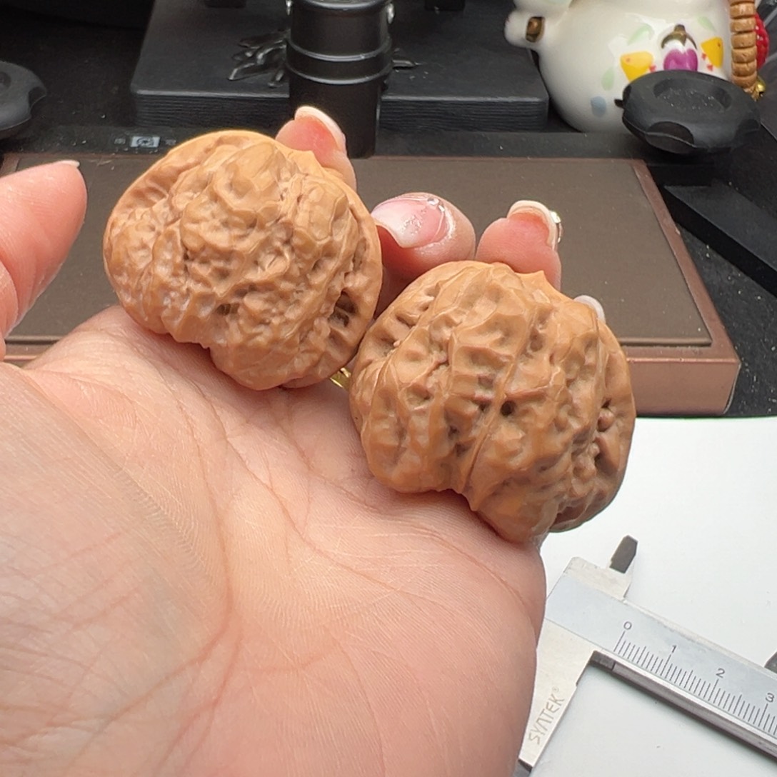 文玩核桃把件蛤蟆头41